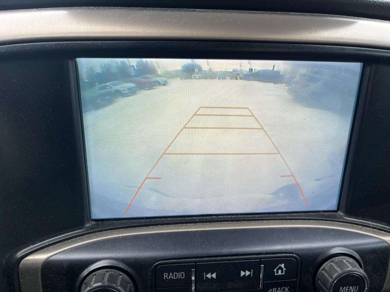 2018 GMC Sierra 1500 4WD Crew Cab Standard Box Denali Photo