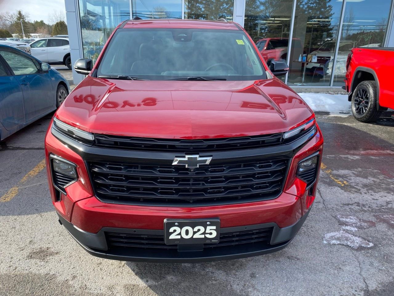 2025 Chevrolet Traverse AWD 4dr LT Photo