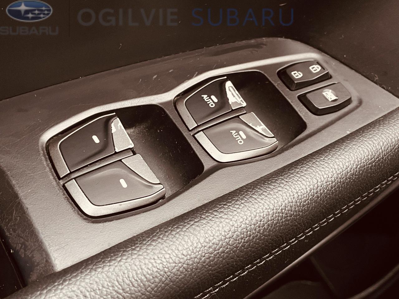 2017 Hyundai Santa Fe Sport 2.4 SE (A6) 4dr All-Wheel Drive Photo