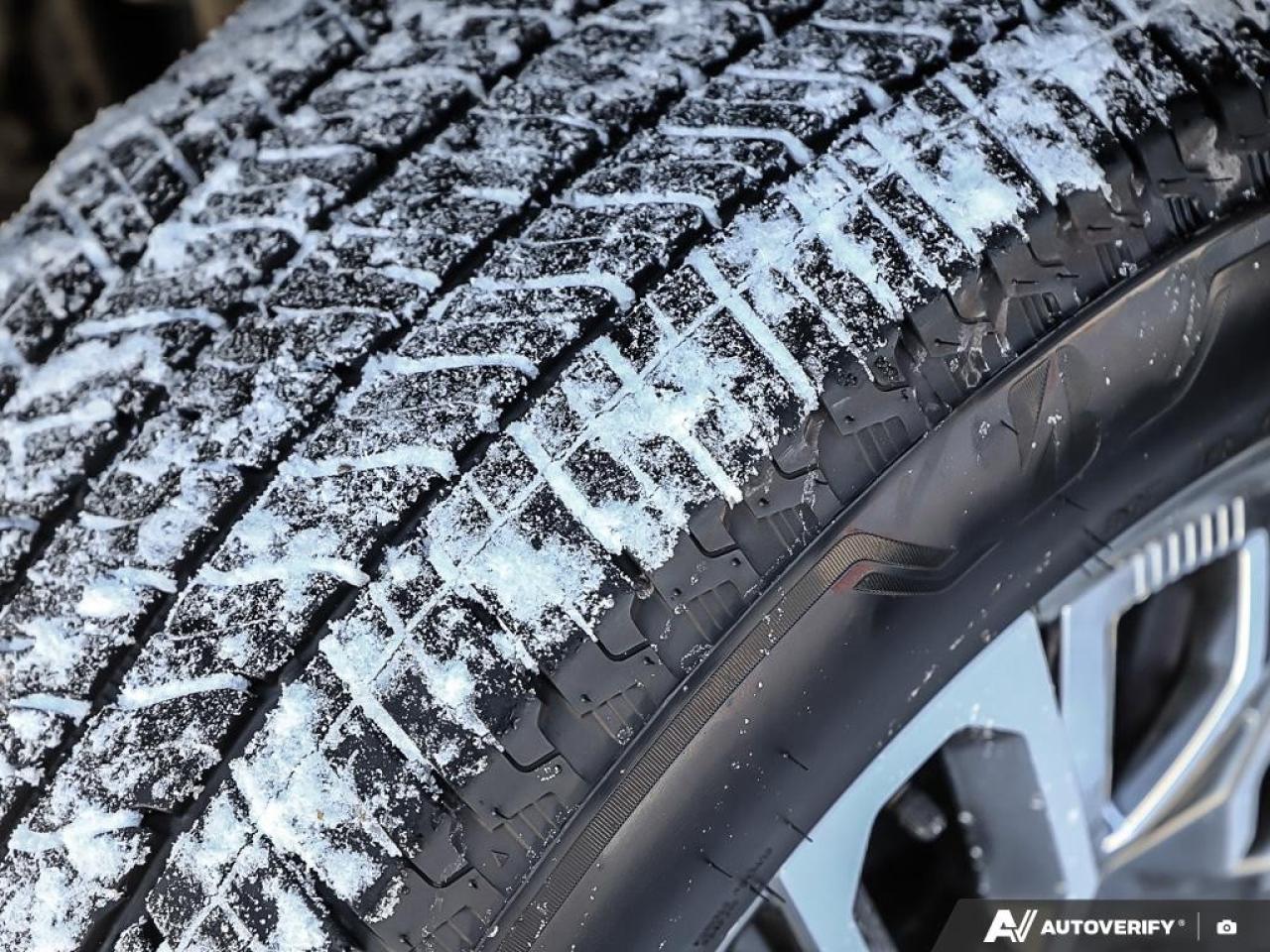 2023 GMC Sierra 1500 Crew Cab Short Box 4-Wheel Drive Denali Ultimate Photo