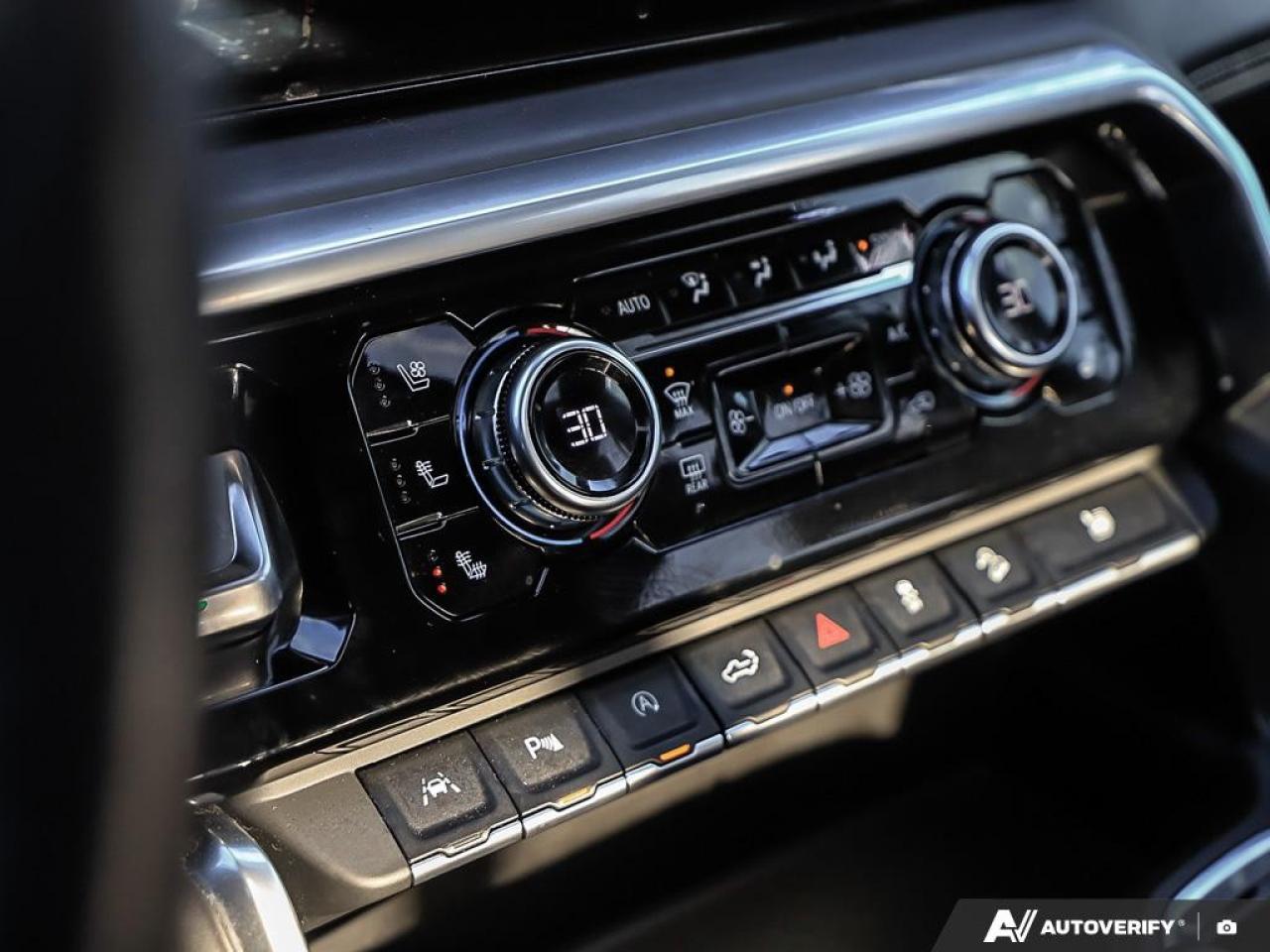 2023 GMC Sierra 1500 Crew Cab Short Box 4-Wheel Drive Denali Ultimate Photo