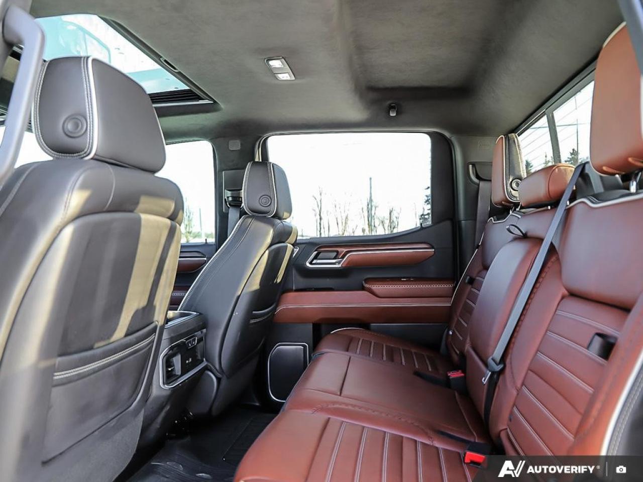 2023 GMC Sierra 1500 Crew Cab Short Box 4-Wheel Drive Denali Ultimate Photo