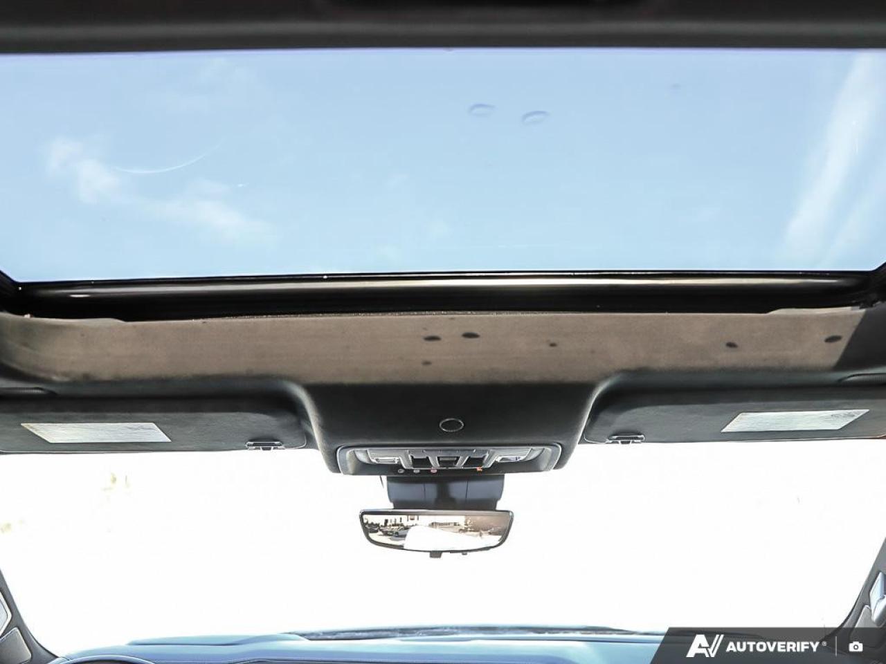 2023 GMC Sierra 1500 Crew Cab Short Box 4-Wheel Drive Denali Ultimate Photo