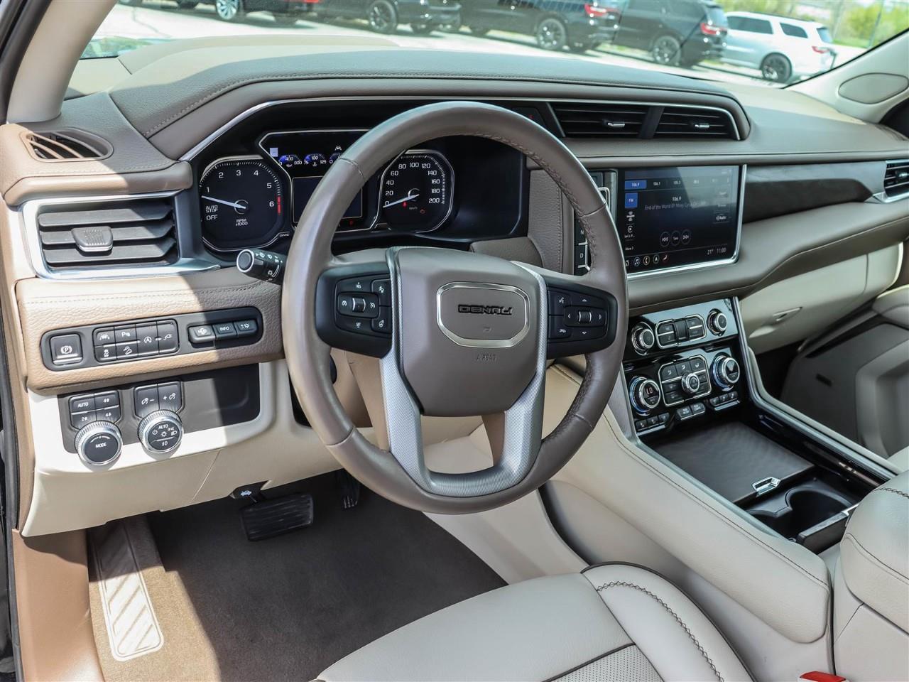 2021 GMC Yukon XL Denali 4x4 Photo