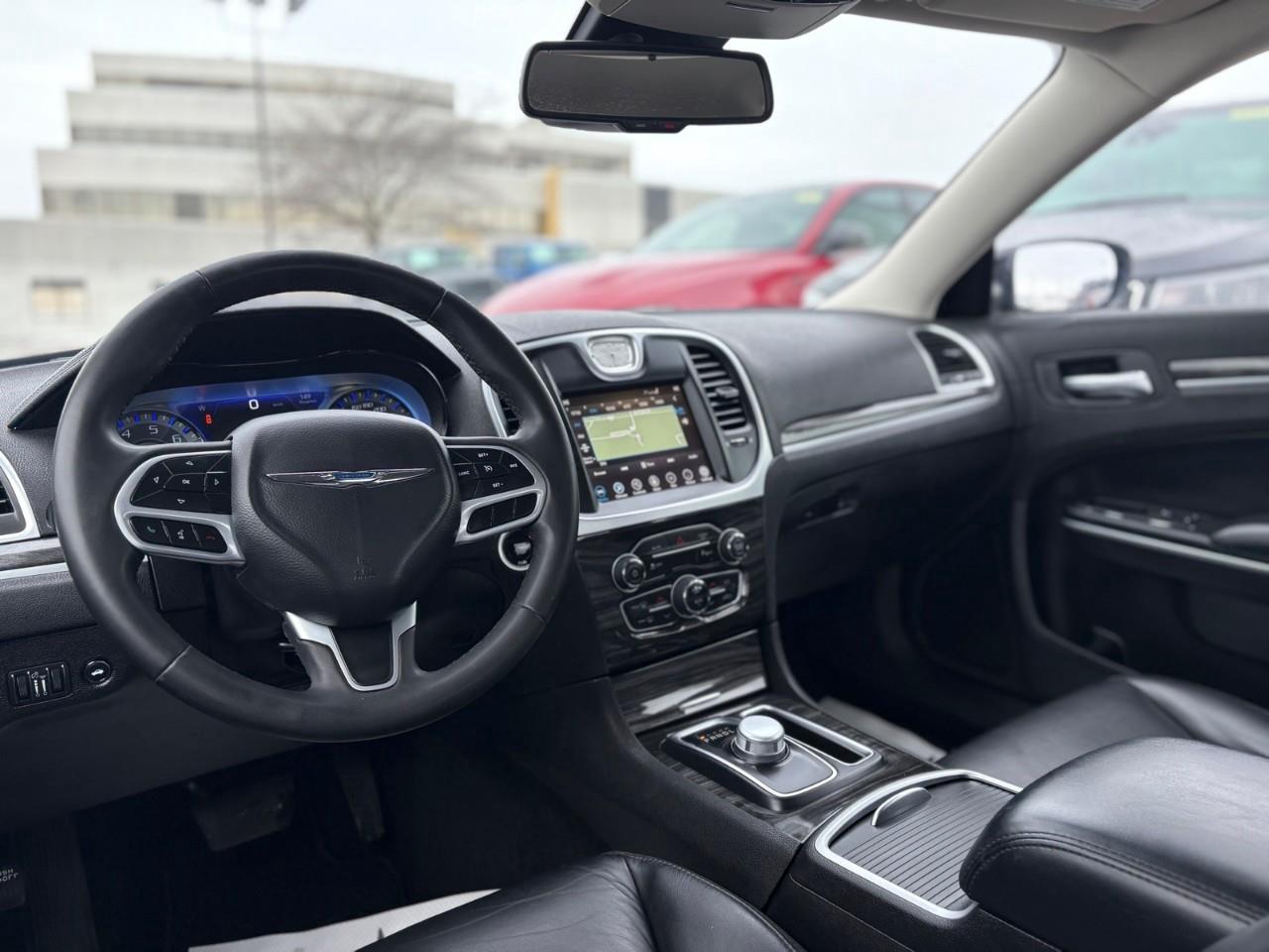 2022 Chrysler 300 Touring L 4dr Rear-Wheel Drive Sedan Photo