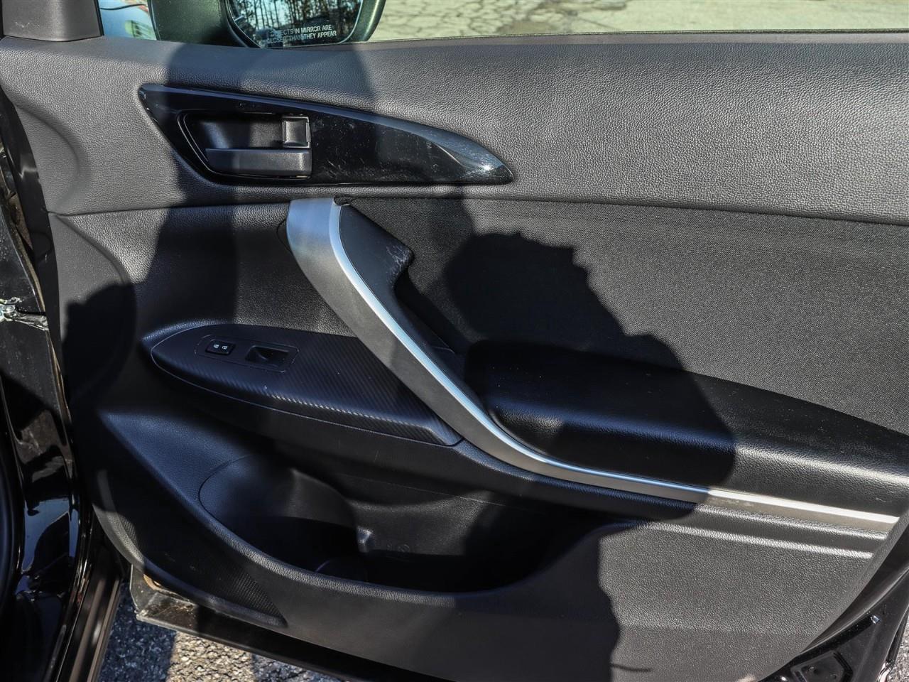 2022 Mitsubishi Eclipse Cross ES 4dr S-AWC Photo