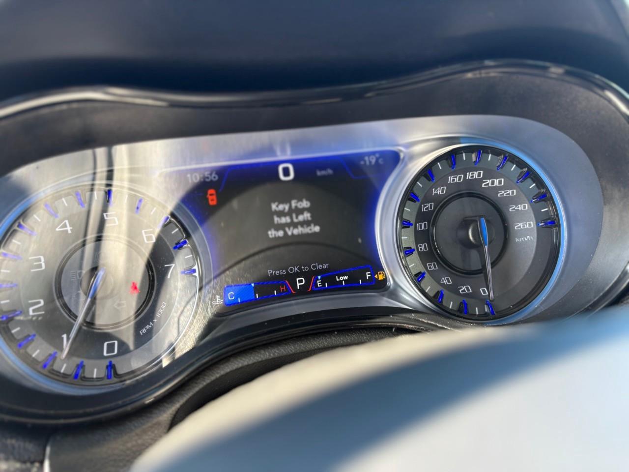 2022 Chrysler 300 Touring L 4dr Rear-Wheel Drive Sedan Photo