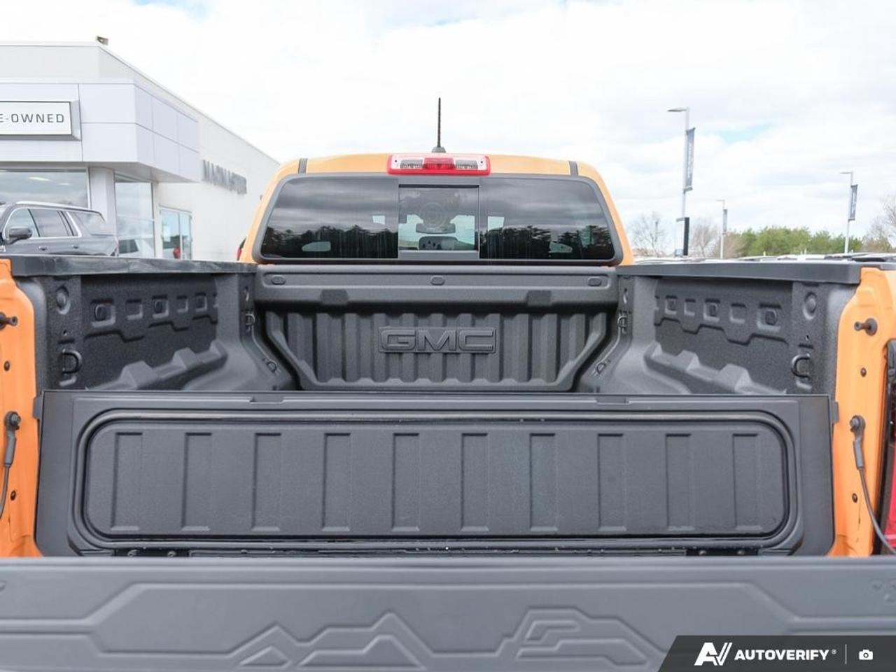 2026 GMC Canyon Crew Cab Short Box 4-Wheel Drive AT4X Photo