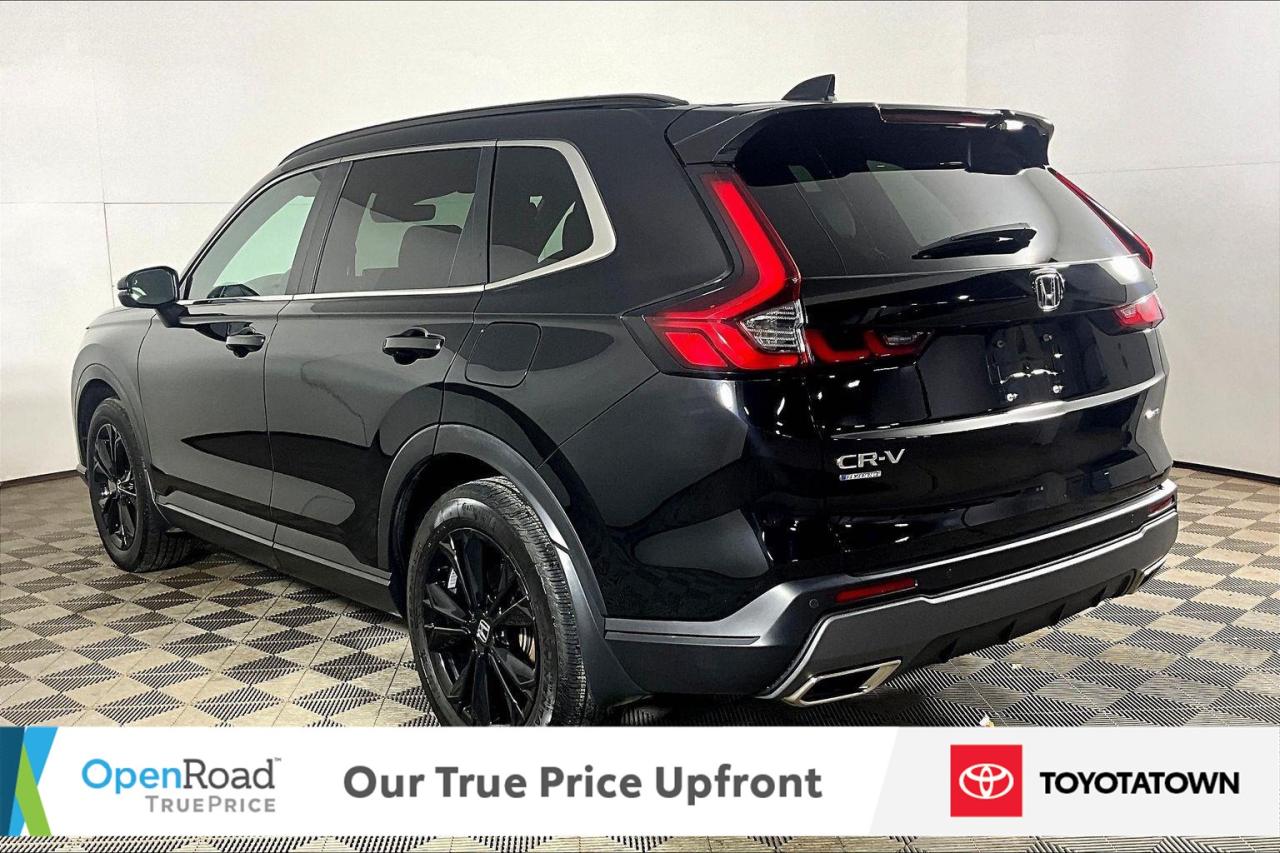 2024 Honda CR-V Hybrid TOURING! LOADED! ELIGIBLE FOR OPEN ROAD LEASING! Photo