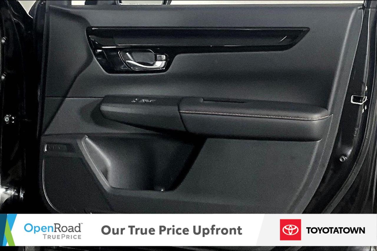 2024 Honda CR-V Hybrid TOURING! LOADED! ELIGIBLE FOR OPEN ROAD LEASING! Photo