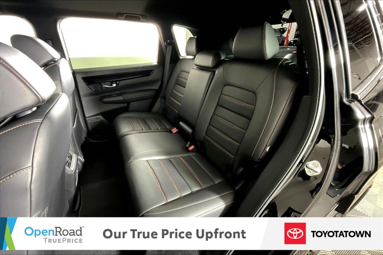 2024 Honda CR-V Hybrid TOURING! LOADED! ELIGIBLE FOR OPEN ROAD LEASING! Photo