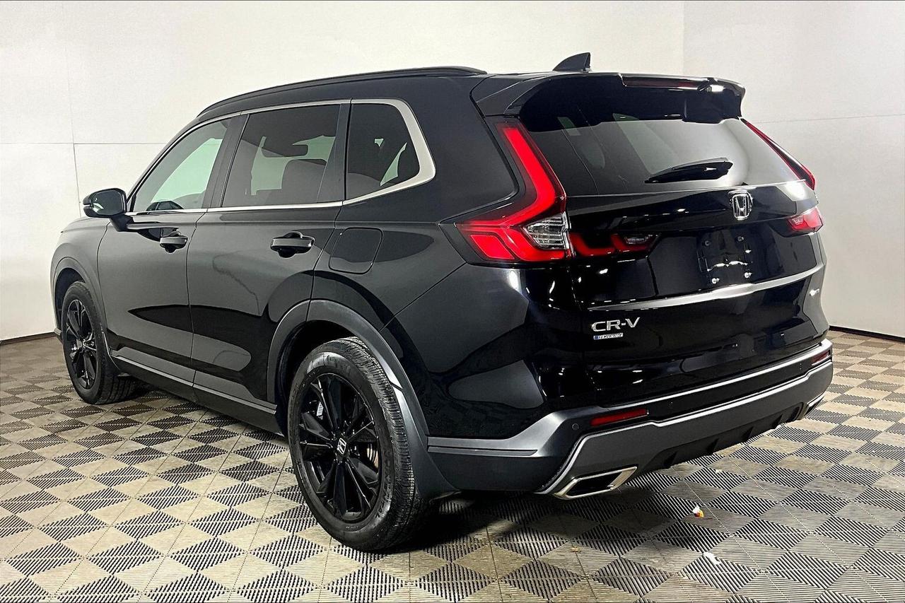 2024 Honda CR-V Hybrid Touring AWD Photo