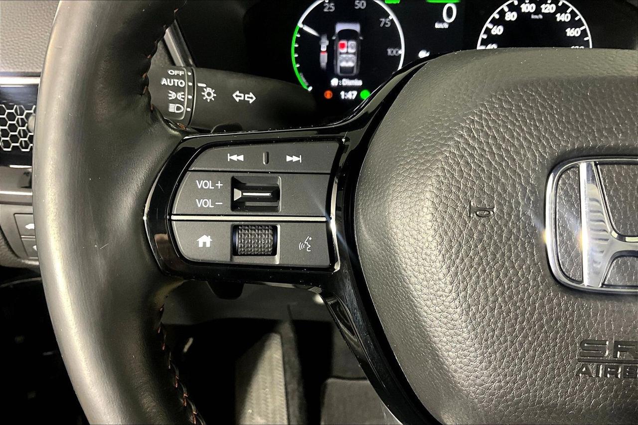 2024 Honda CR-V Hybrid Touring AWD Photo