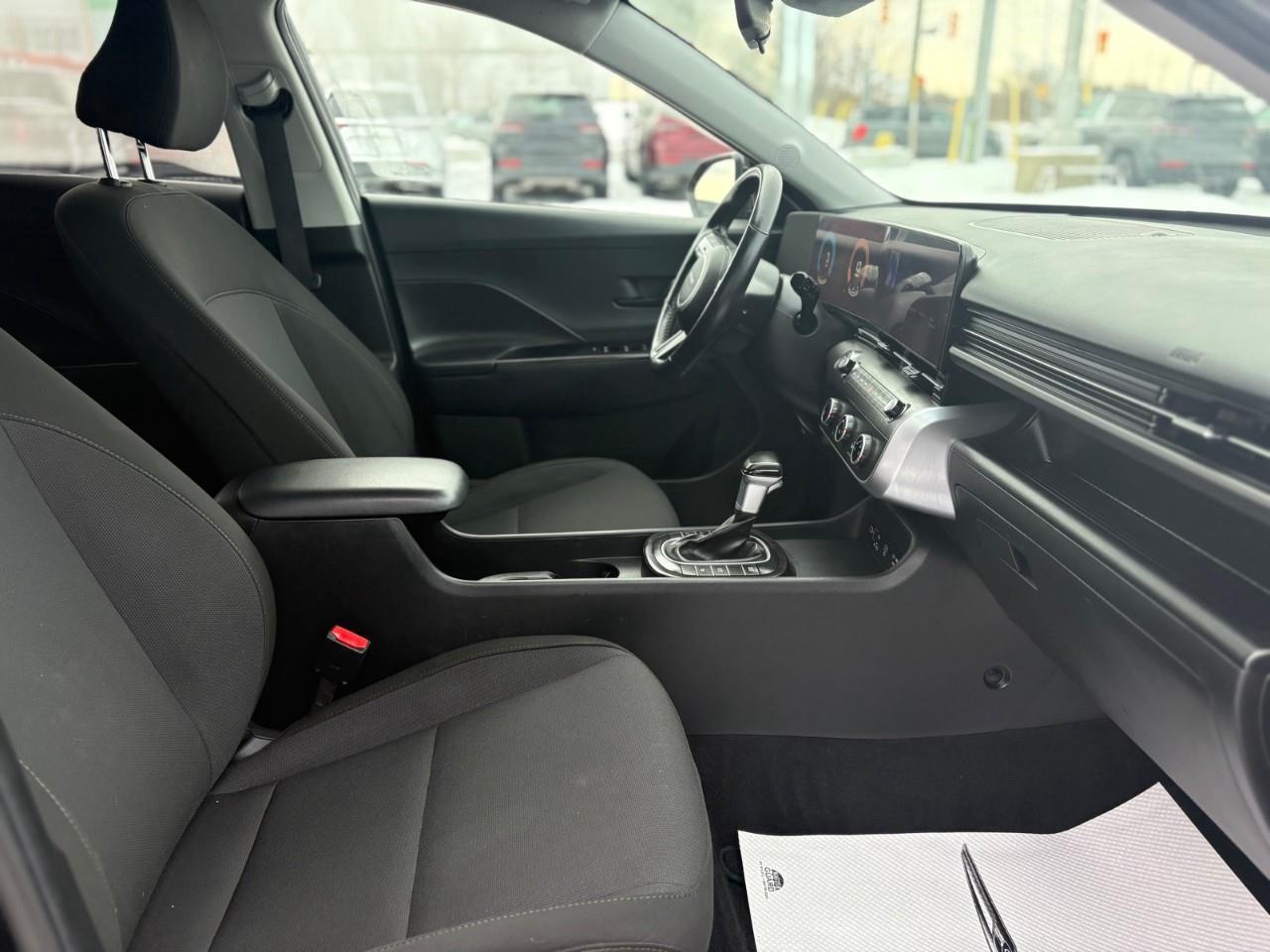 2024 Hyundai KONA 2.0L Preferred 4dr All-Wheel Drive Photo