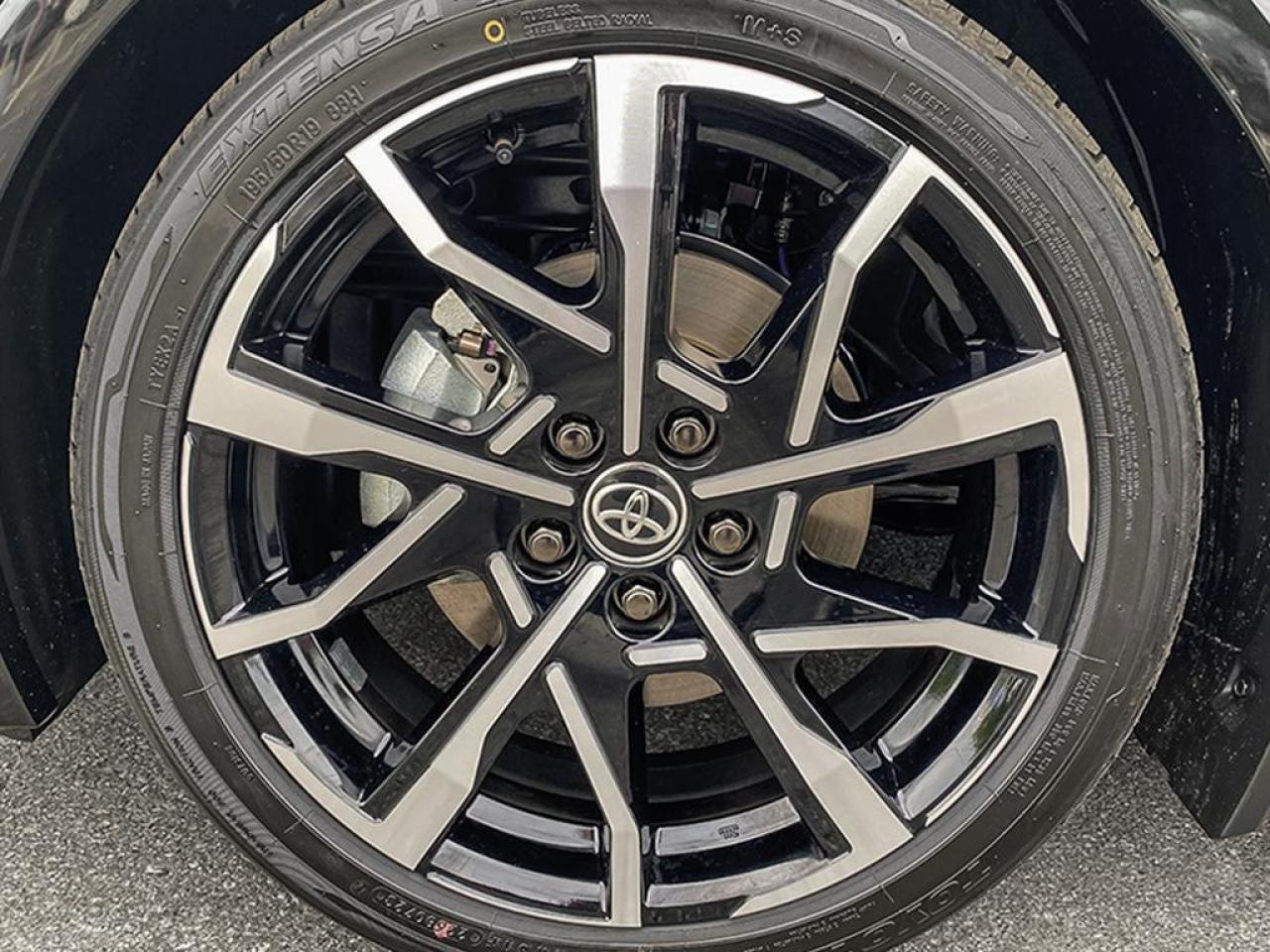 2026 Toyota Prius Plug-In Hybrid XSE 5dr Hatchback Photo