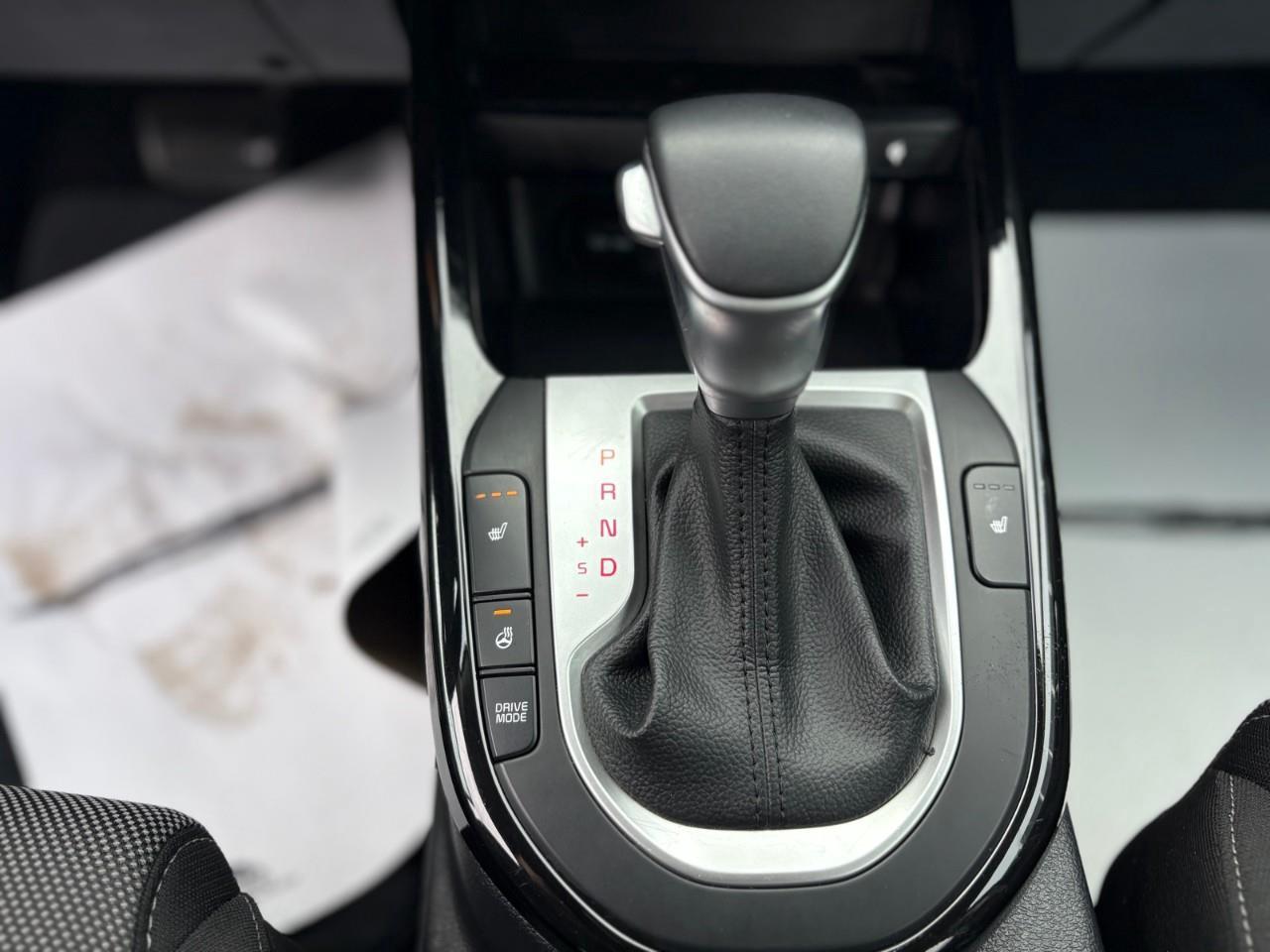 2024 Kia Forte EX Premium 4dr Sedan Photo