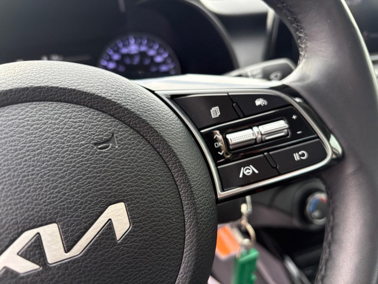 2024 Kia Forte EX Premium 4dr Sedan Photo