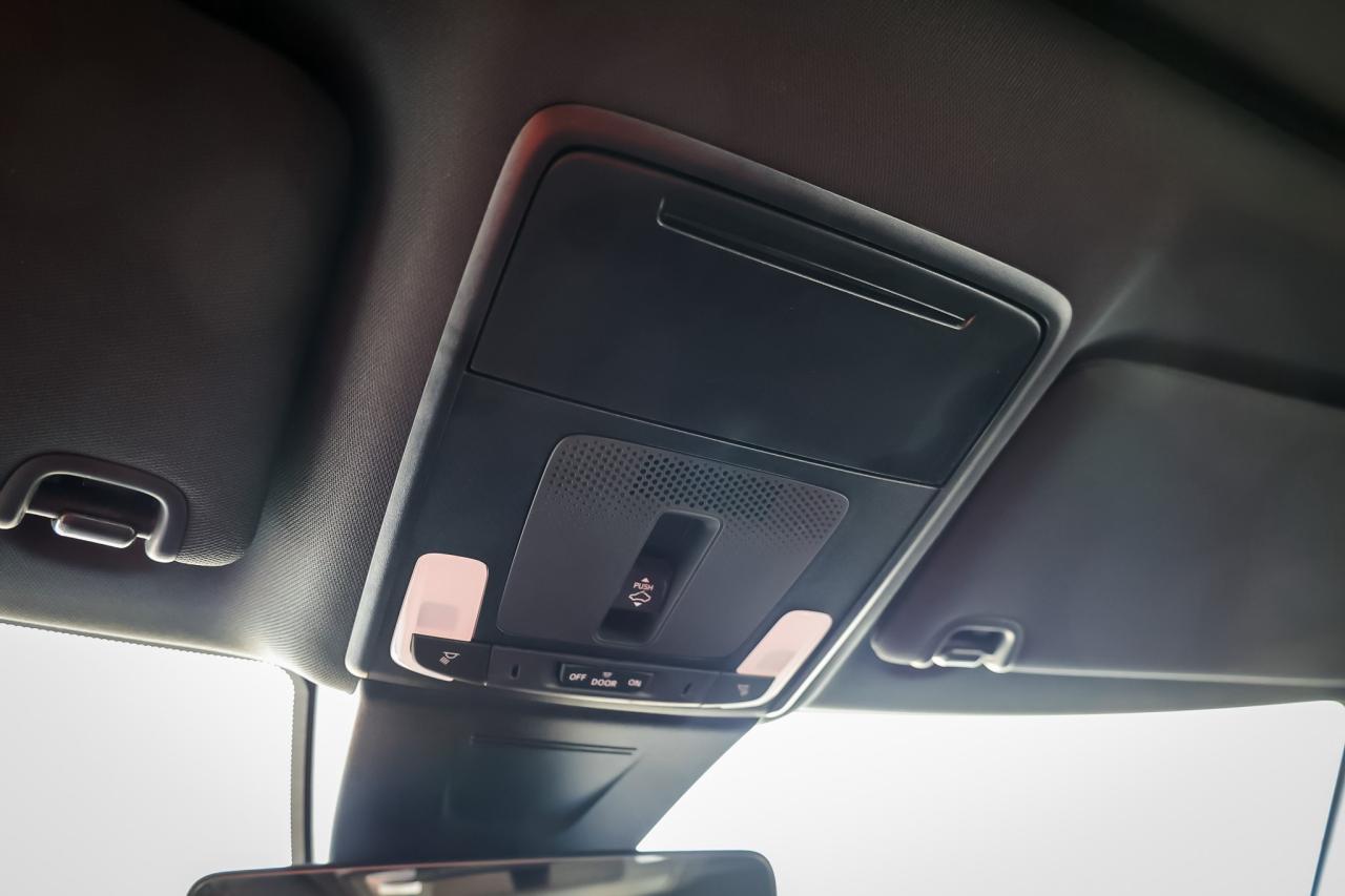 2024 Honda Civic Sport Touring 4dr Hatchback Photo