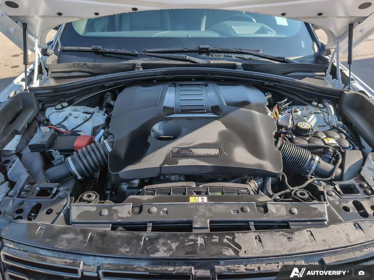 2024 Land Rover Range Rover Velar P340 Dynamic SE 4dr All-Wheel Drive Photo