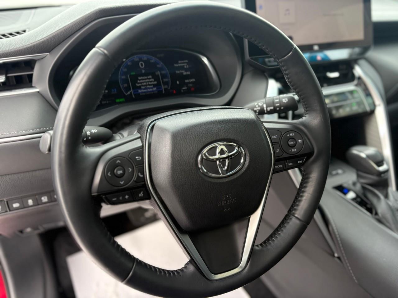 2023 Toyota Venza LE 4dr All-wheel Drive Photo