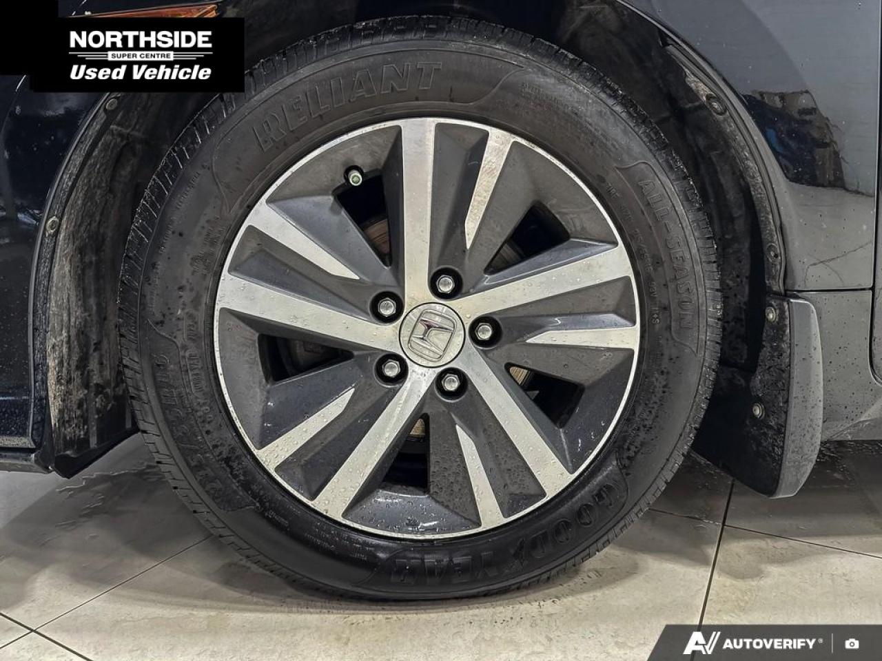 2020 Honda Civic LX 4dr Hatchback Photo