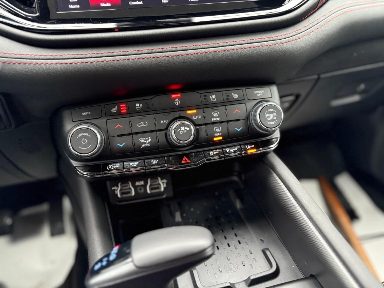 2025 Dodge Durango GT 4dr All-wheel Drive Photo