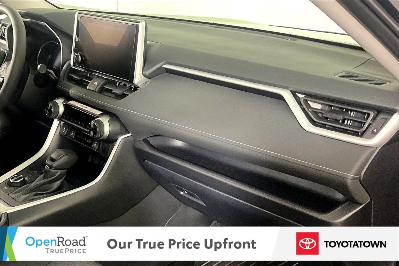 2025 Toyota RAV4 Hybrid XLE! CERTIFIED PRE OWNED! ACCIDENT FREE! ELIGIBLE Photo