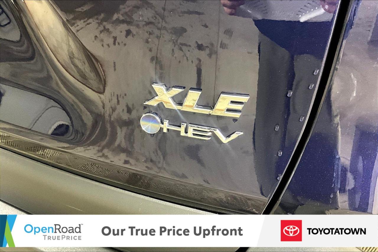 2025 Toyota RAV4 Hybrid XLE! CERTIFIED PRE OWNED! ACCIDENT FREE! ELIGIBLE Photo