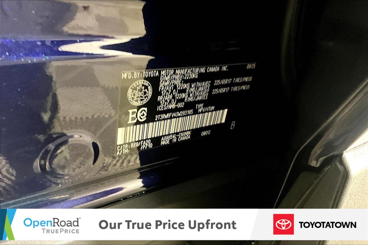 2025 Toyota RAV4 Hybrid XLE! CERTIFIED PRE OWNED! ACCIDENT FREE! ELIGIBLE Photo