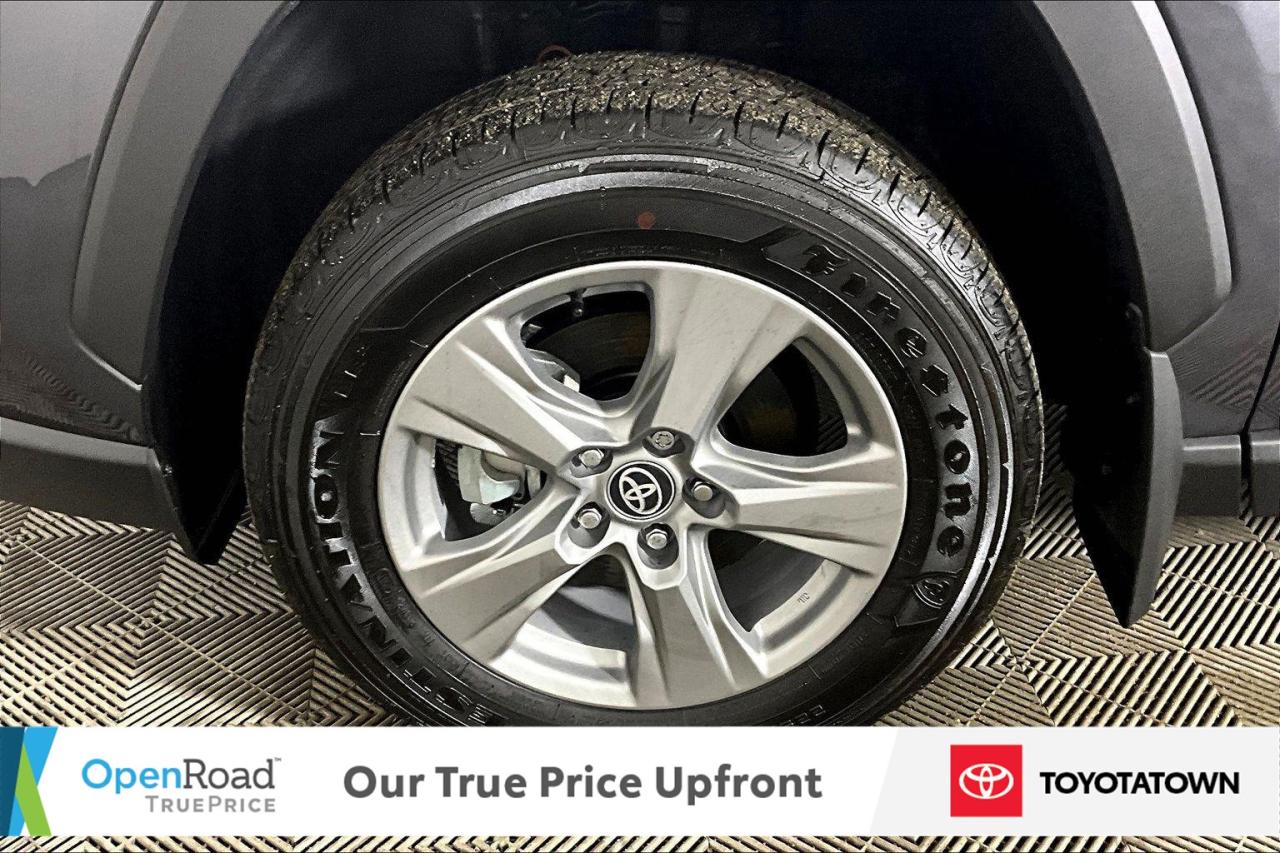 2025 Toyota RAV4 Hybrid XLE! CERTIFIED PRE OWNED! ACCIDENT FREE! ELIGIBLE Photo