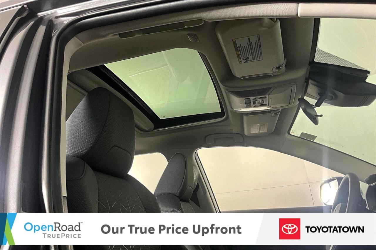 2025 Toyota RAV4 Hybrid XLE! CERTIFIED PRE OWNED! ACCIDENT FREE! ELIGIBLE Photo