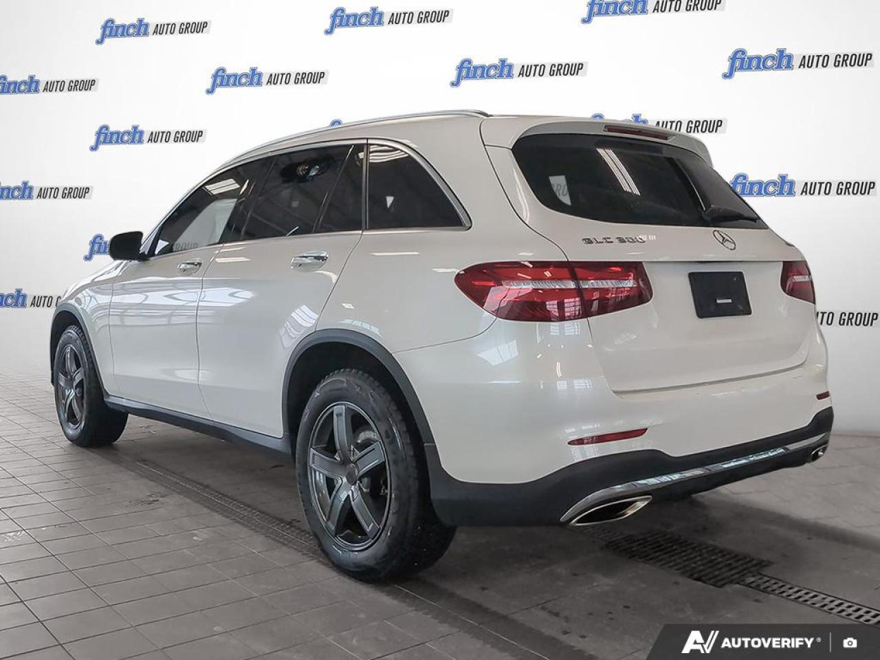 2019 Mercedes-Benz GLC 300 Base GLC 300 4dr All-Wheel Drive Photo3