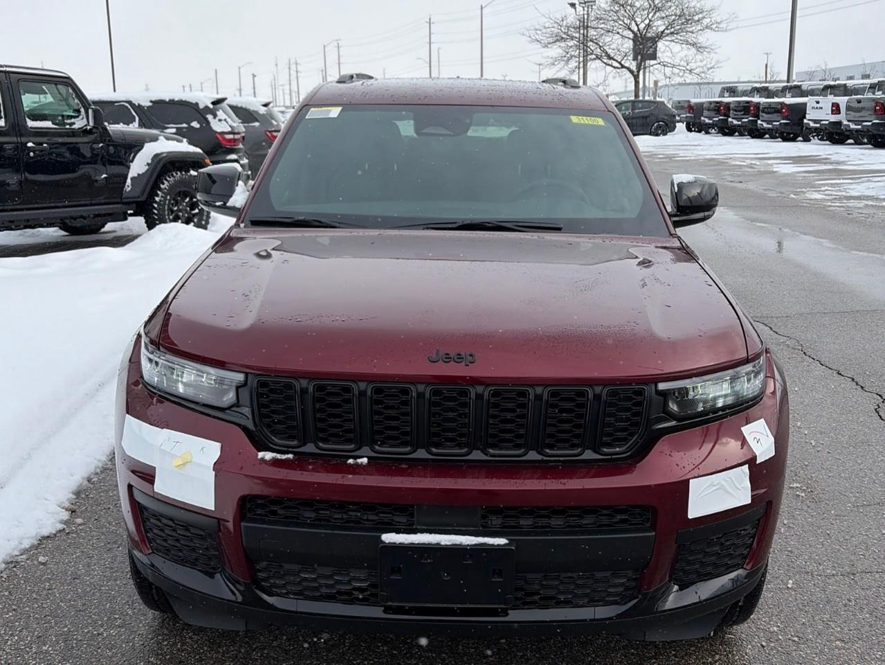 2025 Jeep Grand Cherokee L Laredo 4dr 4x4 Photo