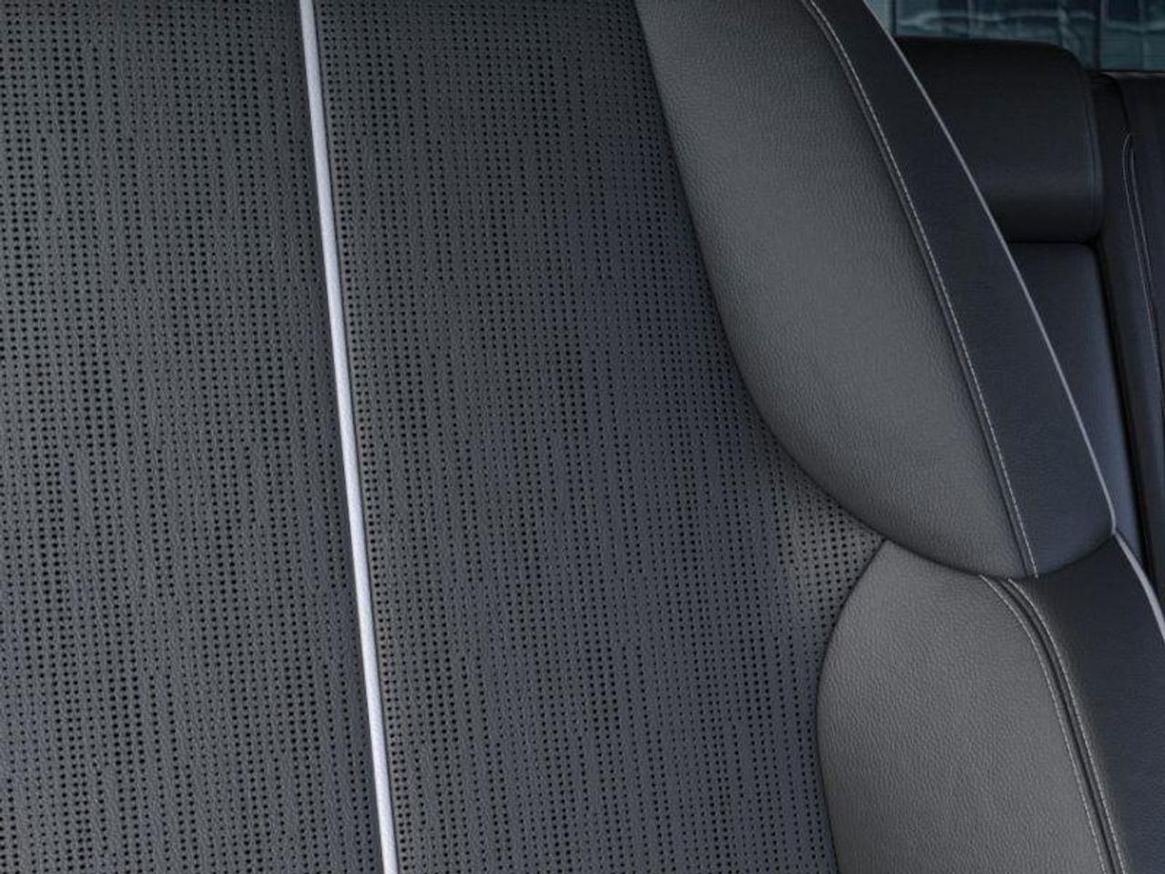 2026 Cadillac OPTIQ Premium Luxury 4dr Photo