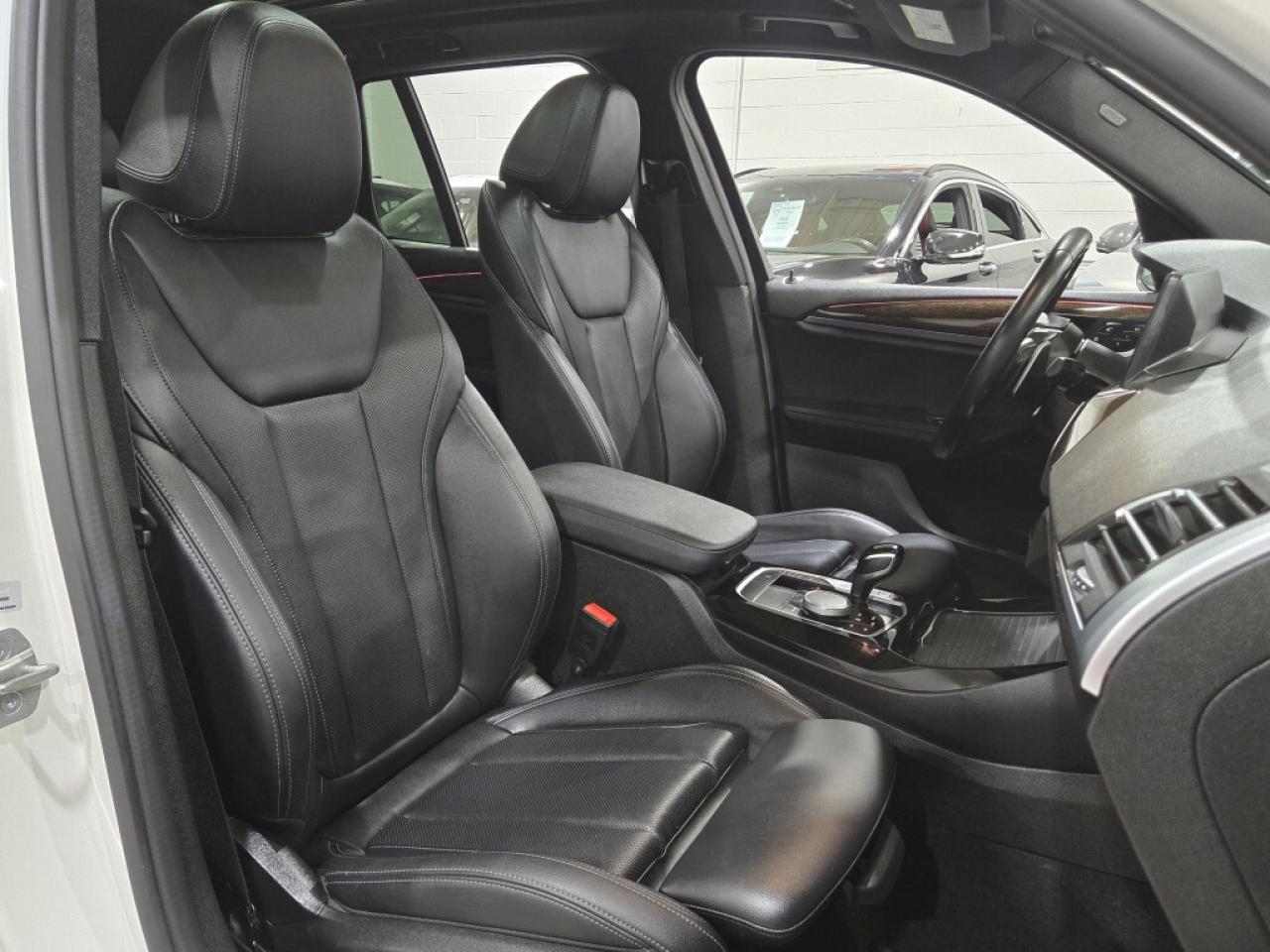 2022 BMW X3 xDrive30i AWD Sports Activity Vehicle 21 Alloy Whe Photo