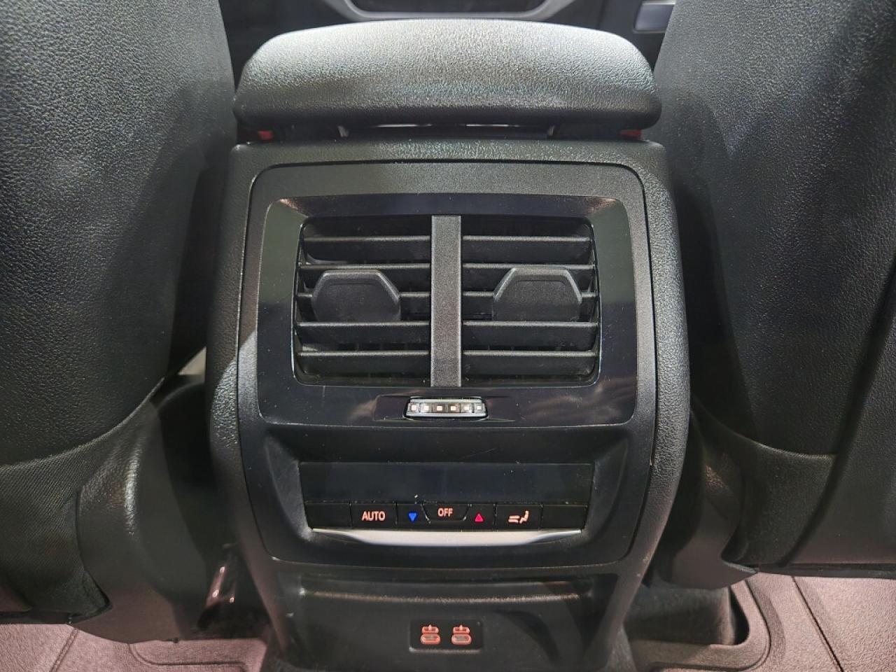 2022 BMW X3 xDrive30i AWD Sports Activity Vehicle 21 Alloy Whe Photo