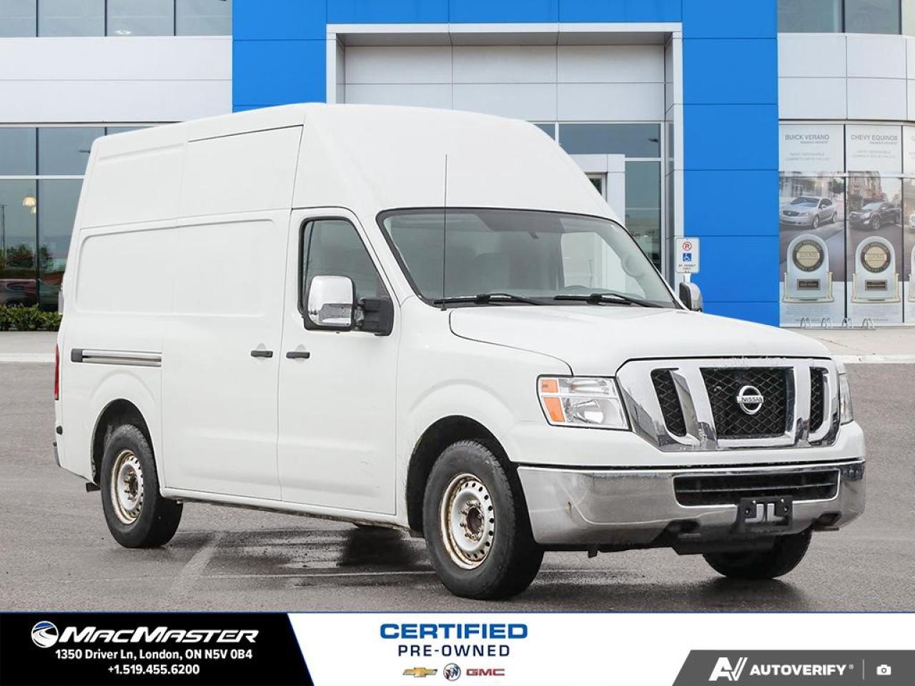 2017 Nissan NV Cargo NV2500 HD  Photo