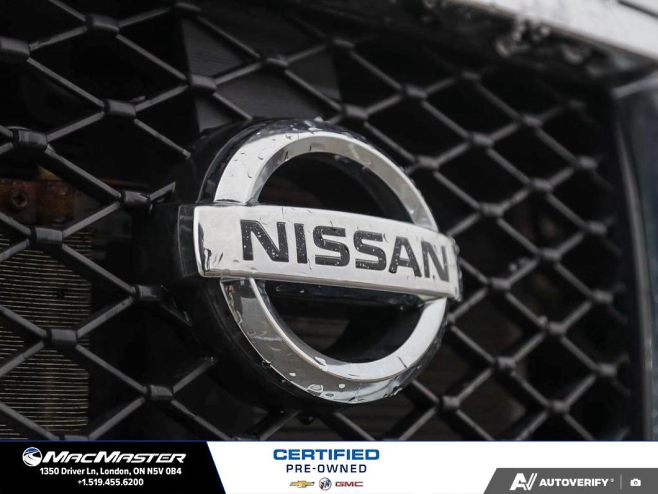 2017 Nissan NV Cargo NV2500 HD  Photo