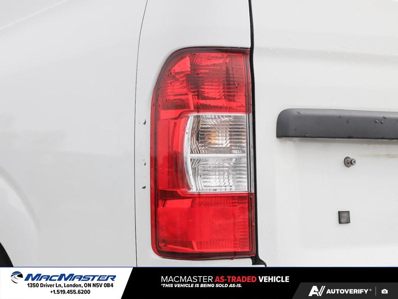 2017 Nissan NV Cargo NV2500 HD  Photo