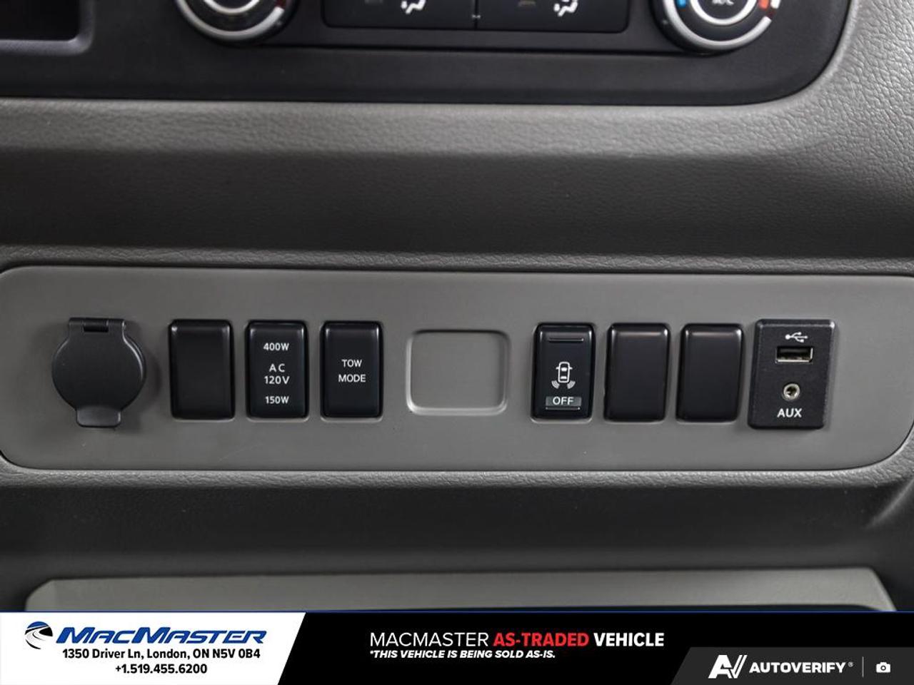 2017 Nissan NV Cargo NV2500 HD  Photo