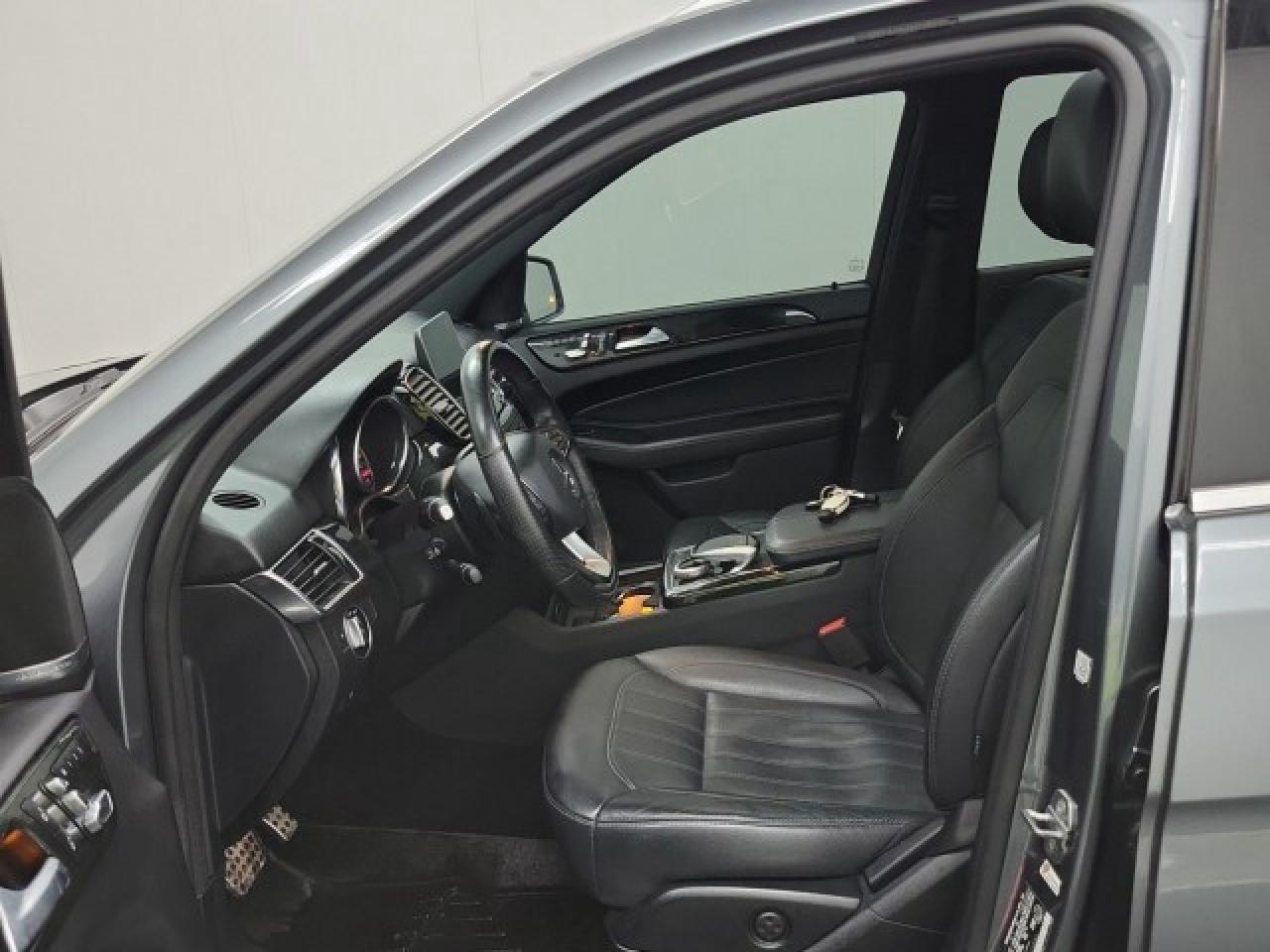 2018 Mercedes-Benz GLE GLE 400   PANOROOF   B.CAM   B.SPOT   LOWKMS   NOA Photo