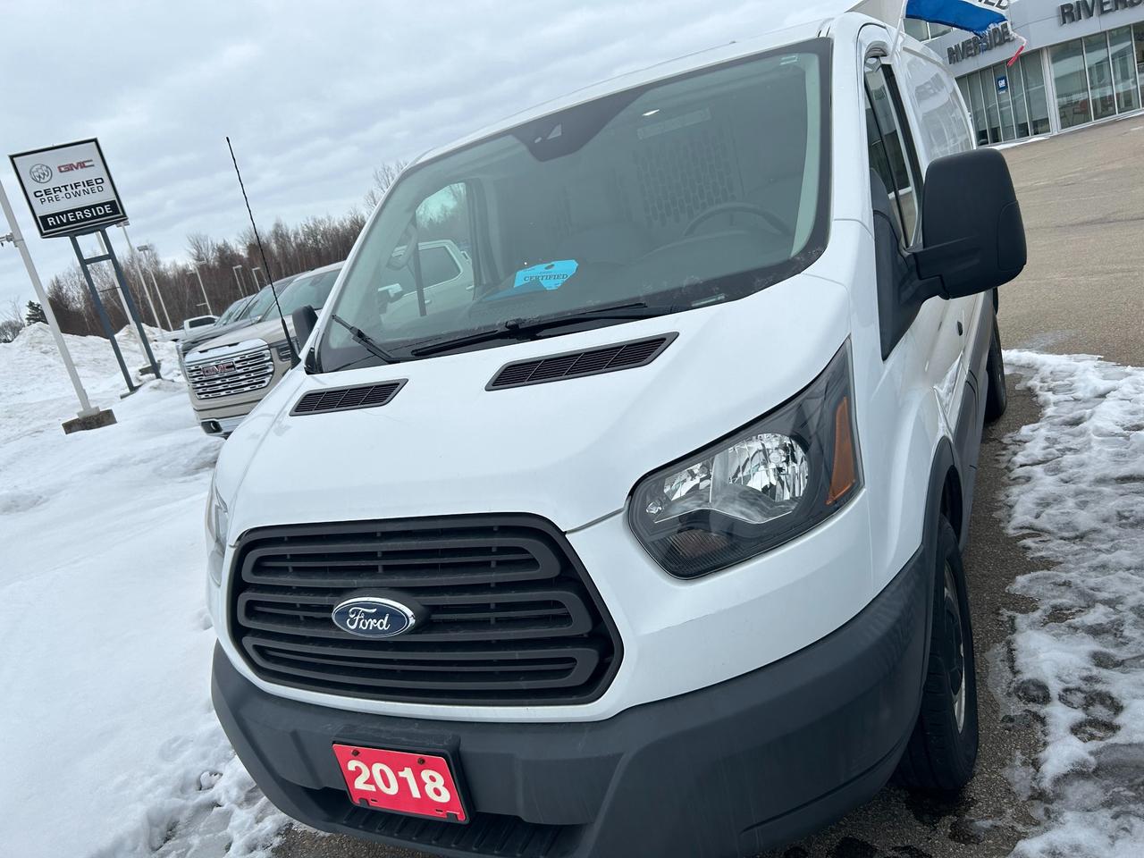 2018 Ford Transit-250 Base w/60/40 Pass-Side Cargo Doors Low Roof Cargo Van 129.9 in. WB Photo