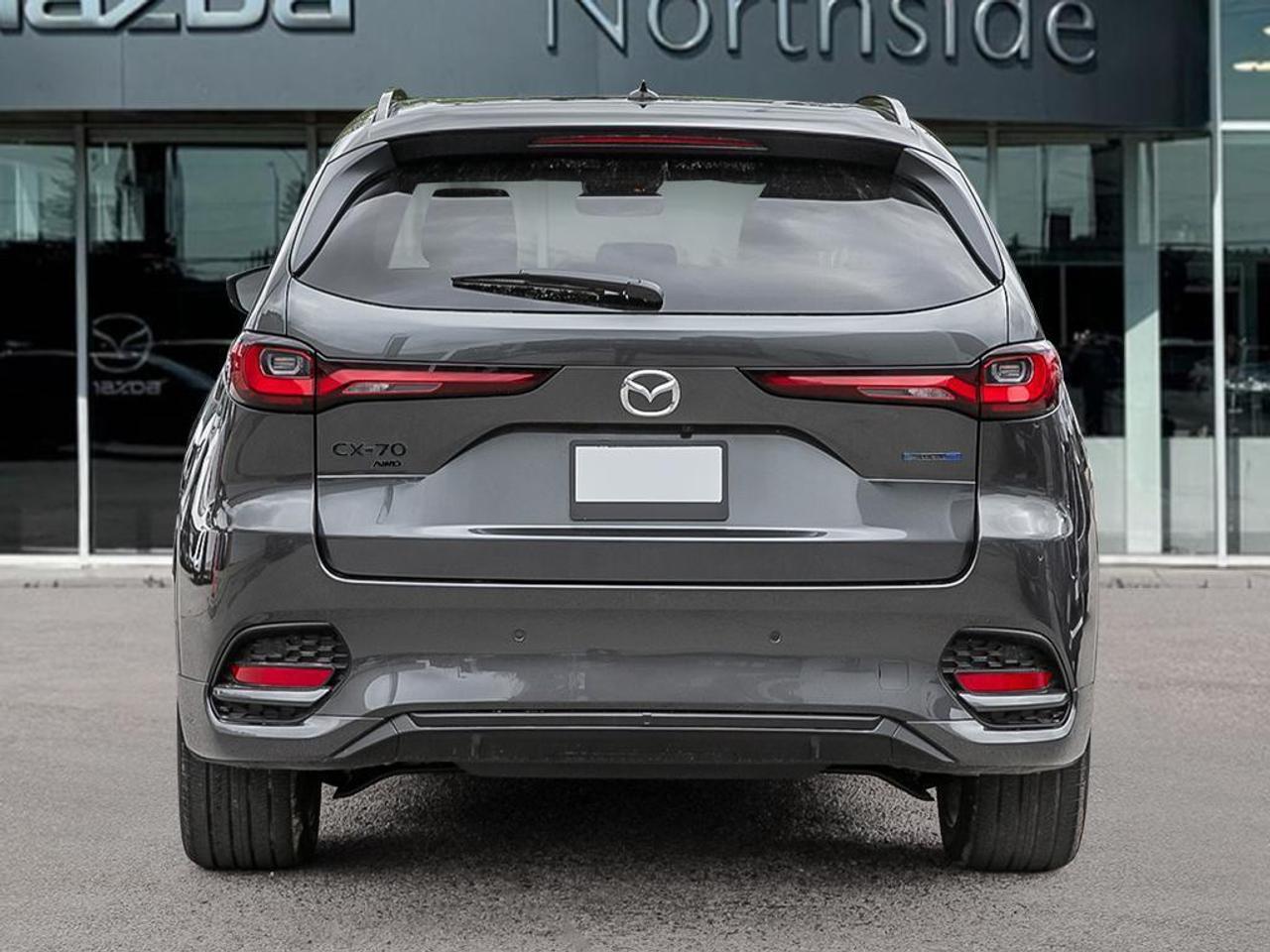 2026 Mazda CX-70 MHEV GT 4dr i-ACTIV All-Wheel Drive Sport Utility Photo4