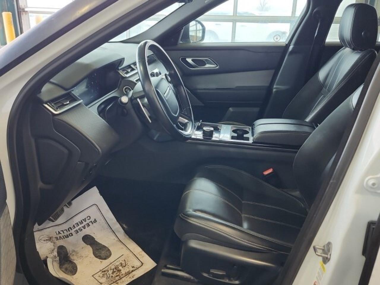 2018 Land Rover Range Rover Velar R-Dynamic SE   PANOROOF   B.CAM   ONSTAR   MMRYSEA Photo2