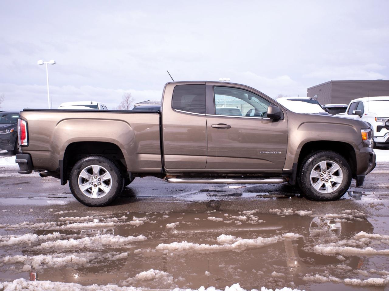 2016 GMC Canyon 2WD SLE - Leather Steering Wheel   Keyless Entry Photo