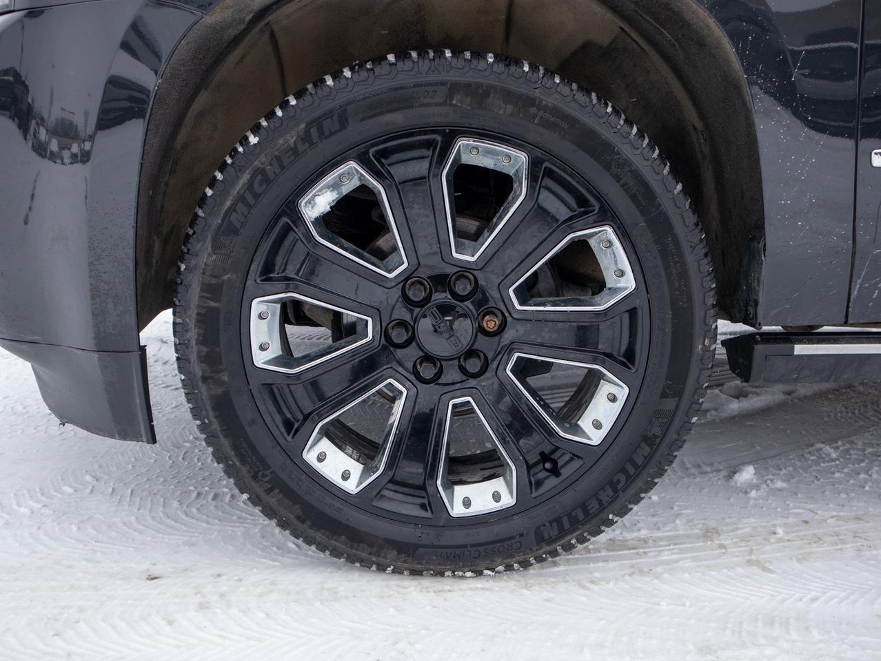 2020 GMC Yukon Denali- Heated Second-Row Seats Photo