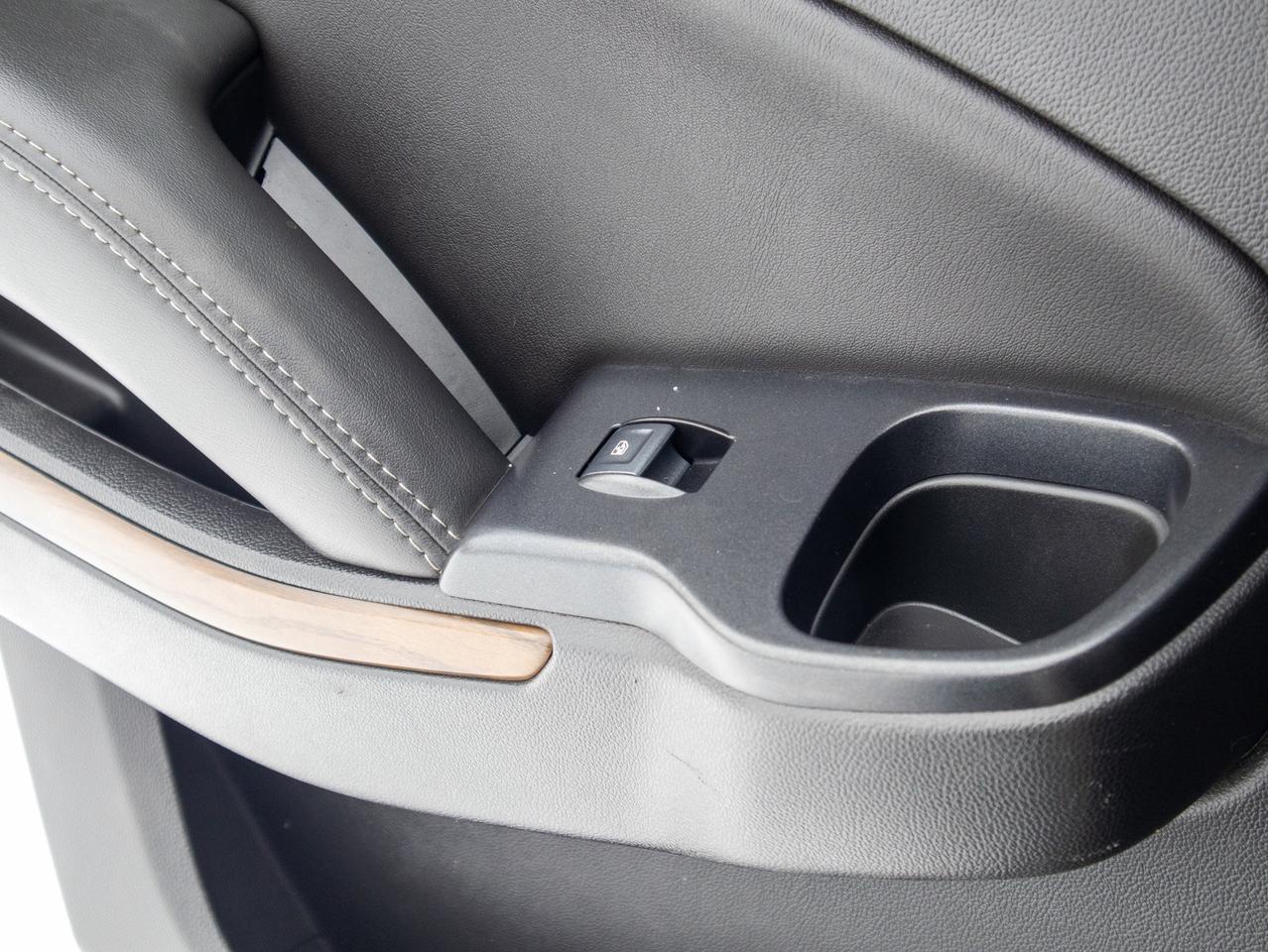 2020 GMC Yukon Denali- Heated Second-Row Seats Photo