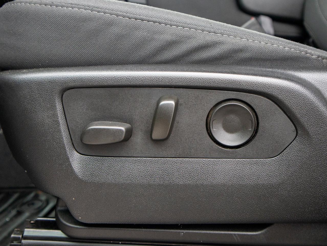 2025 Chevrolet SILVERADO 2500HD LT - 6.6L V8 Diesel Engine   WiFi Hotspot Photo