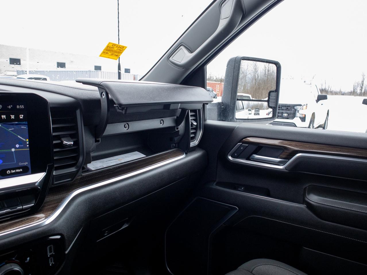 2025 Chevrolet SILVERADO 2500HD LT - 6.6L V8 Diesel Engine   WiFi Hotspot Photo