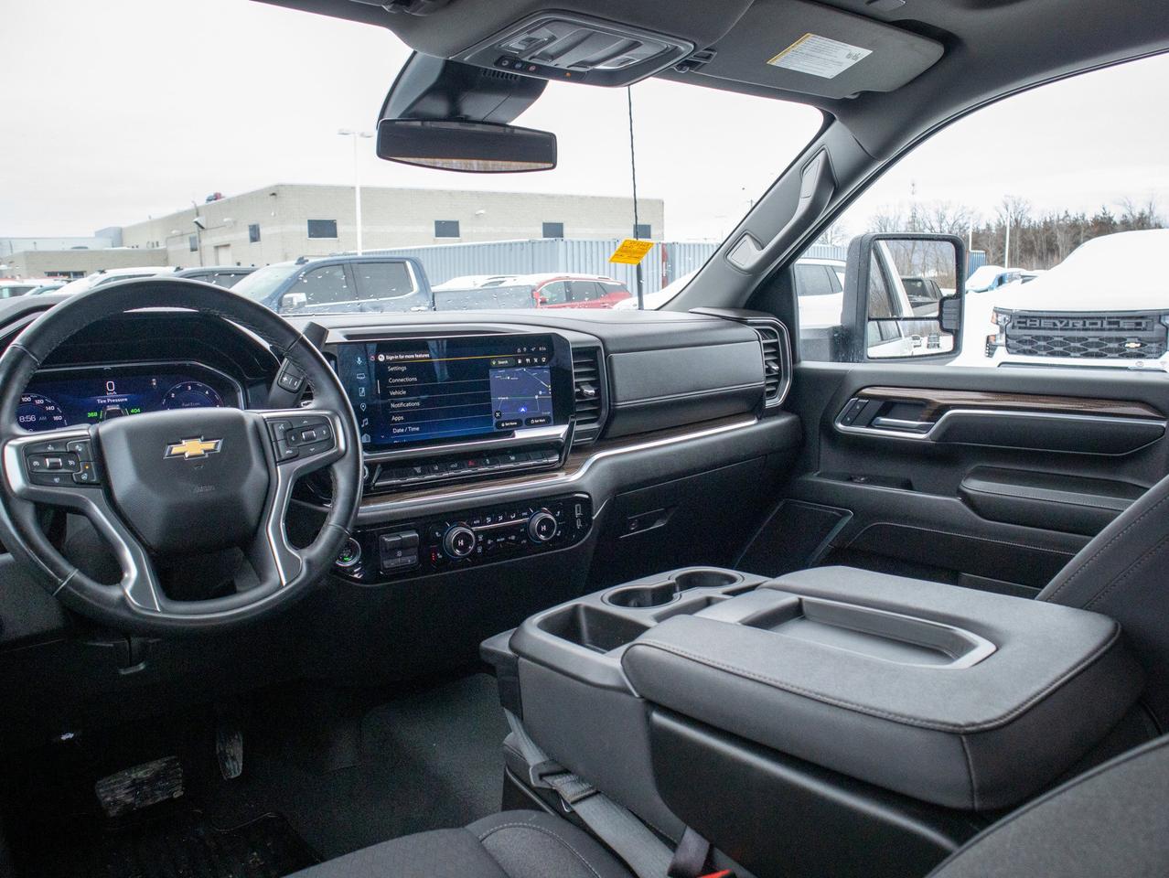 2025 Chevrolet SILVERADO 2500HD LT - 6.6L V8 Diesel Engine   WiFi Hotspot Photo
